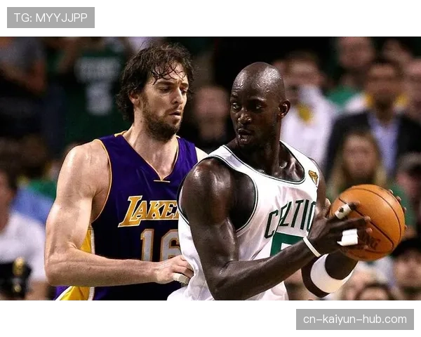 保罗·皮尔斯关键时刻单打效率提升 拉开与同位置得分手差距